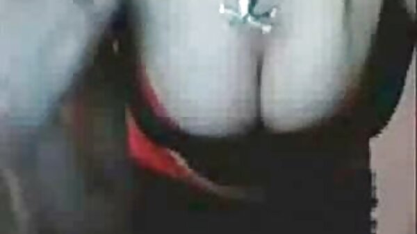 Die glückliche schwarze Hündin tittenfick video Jade Nacole wird von hinten hart anal gefickt